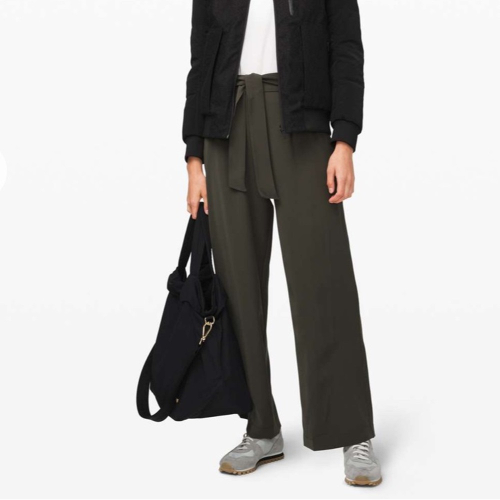 Lululemon Noir Palazzo Women’s Pant